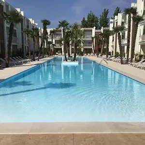 Wave Plus Apartment