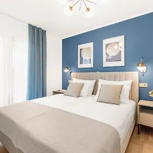 https://apartments-villa-ana-porec.in-istria.net